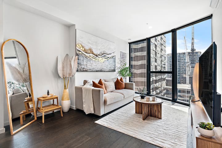 Serene Retreat living space and city outlook
